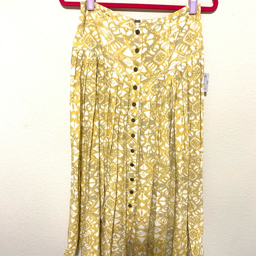 BNWT free people skirt!